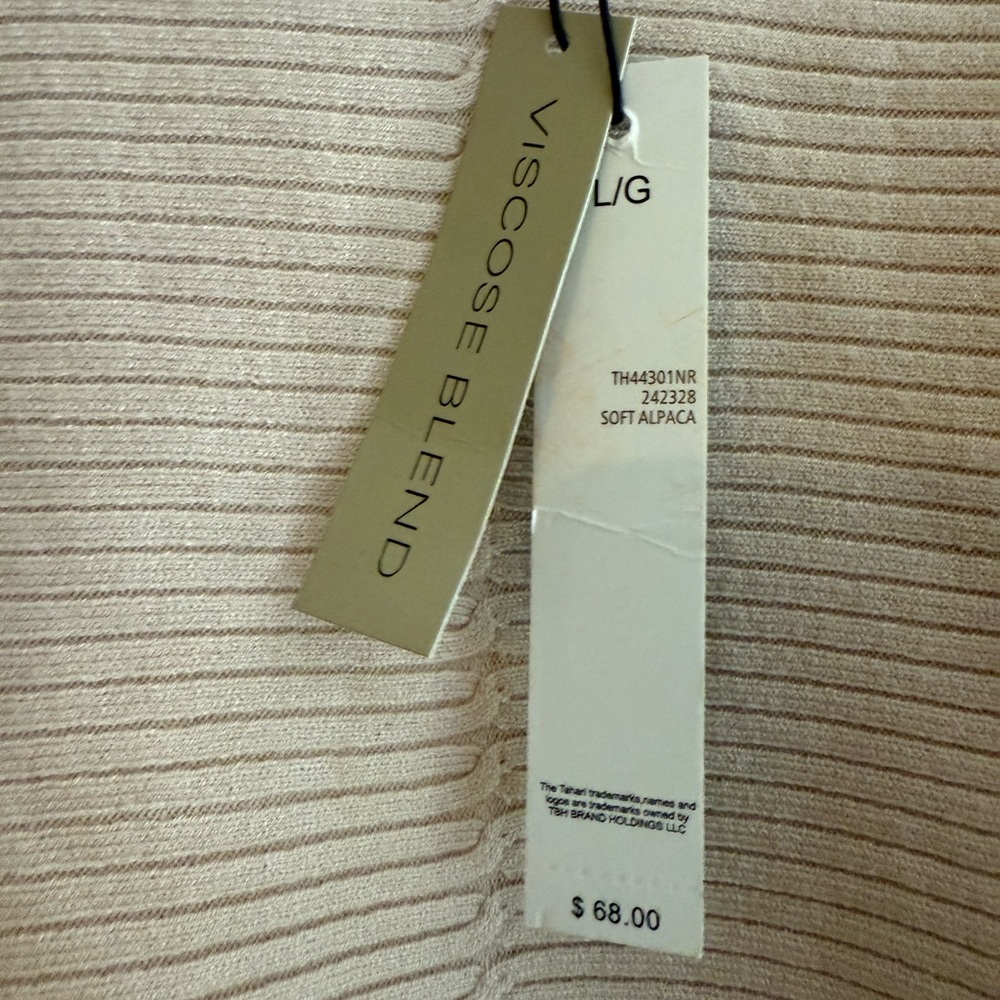 Tahari Sweater - Picture 5 of 7